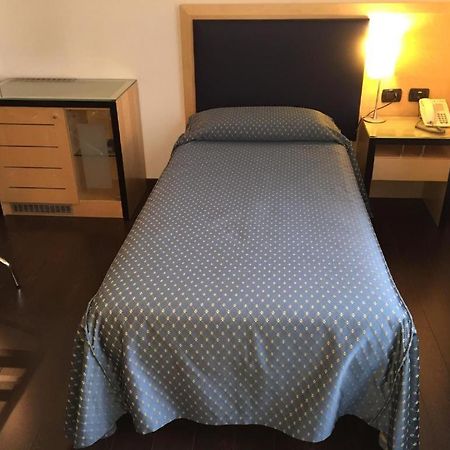 Luxury Rooms Padova Station Eksteriør bilde