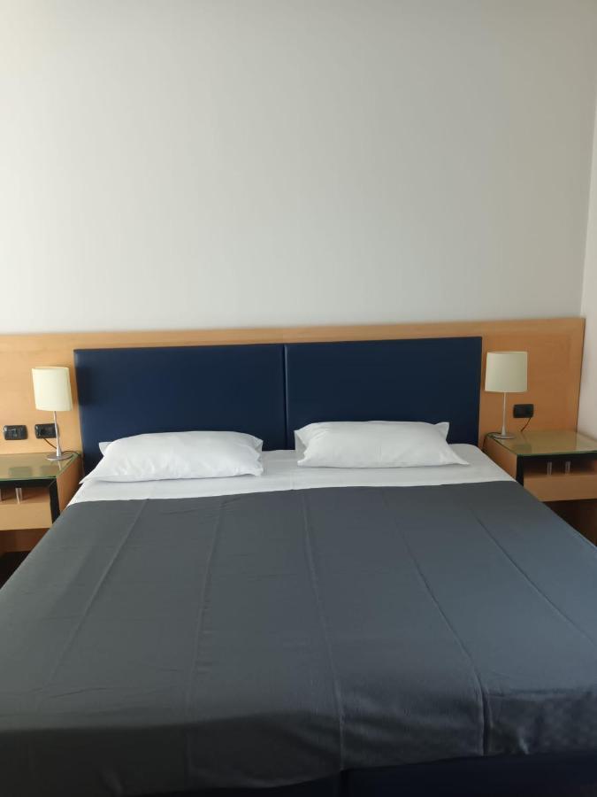 Luxury Rooms Padova Station Eksteriør bilde