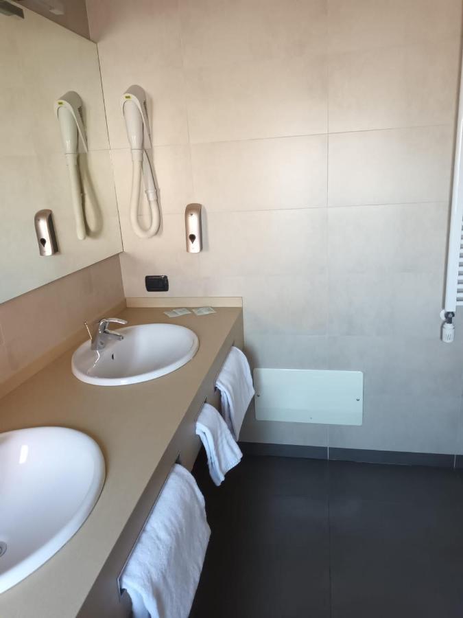 Luxury Rooms Padova Station Eksteriør bilde